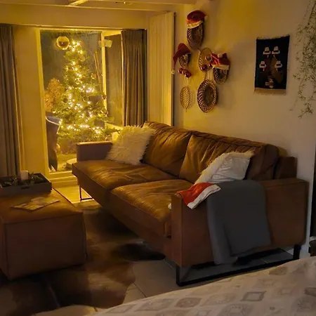 Verborgen Parel Aan De Rotte * 鹿特丹