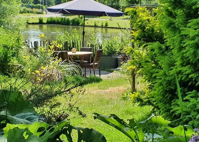 Апартаменты Verborgen Parel Aan De Rotte