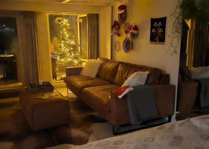 Verborgen Parel Aan De Rotte * Rotterdam